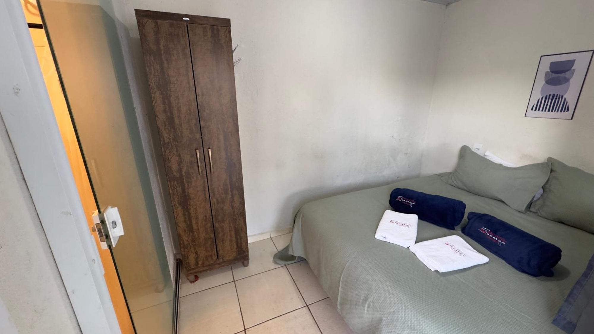 Casas De Temporadas - Hotel Recanto Do Sossego Uberlandia Phòng bức ảnh